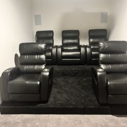 6 Movie Chairs