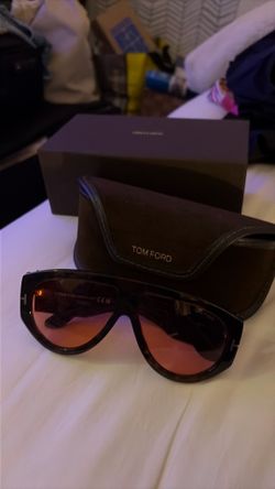 New Authentic Tom Ford Bronson Sunglasses – Gold Lens – MSRP $595