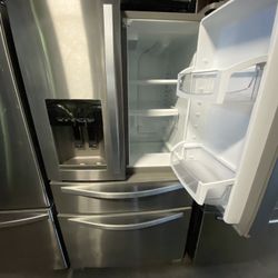 Whirlpool Refrigerator 