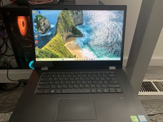 Lenovo IdeaPad Flex 5-1570 15.6”, Intel i7 16GB RAM 512GB SSD