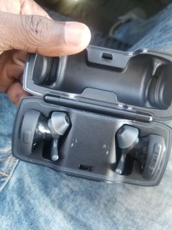 Bose soundsport free wireless headphones