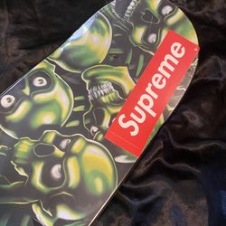 Supreme Skull Pile Deck