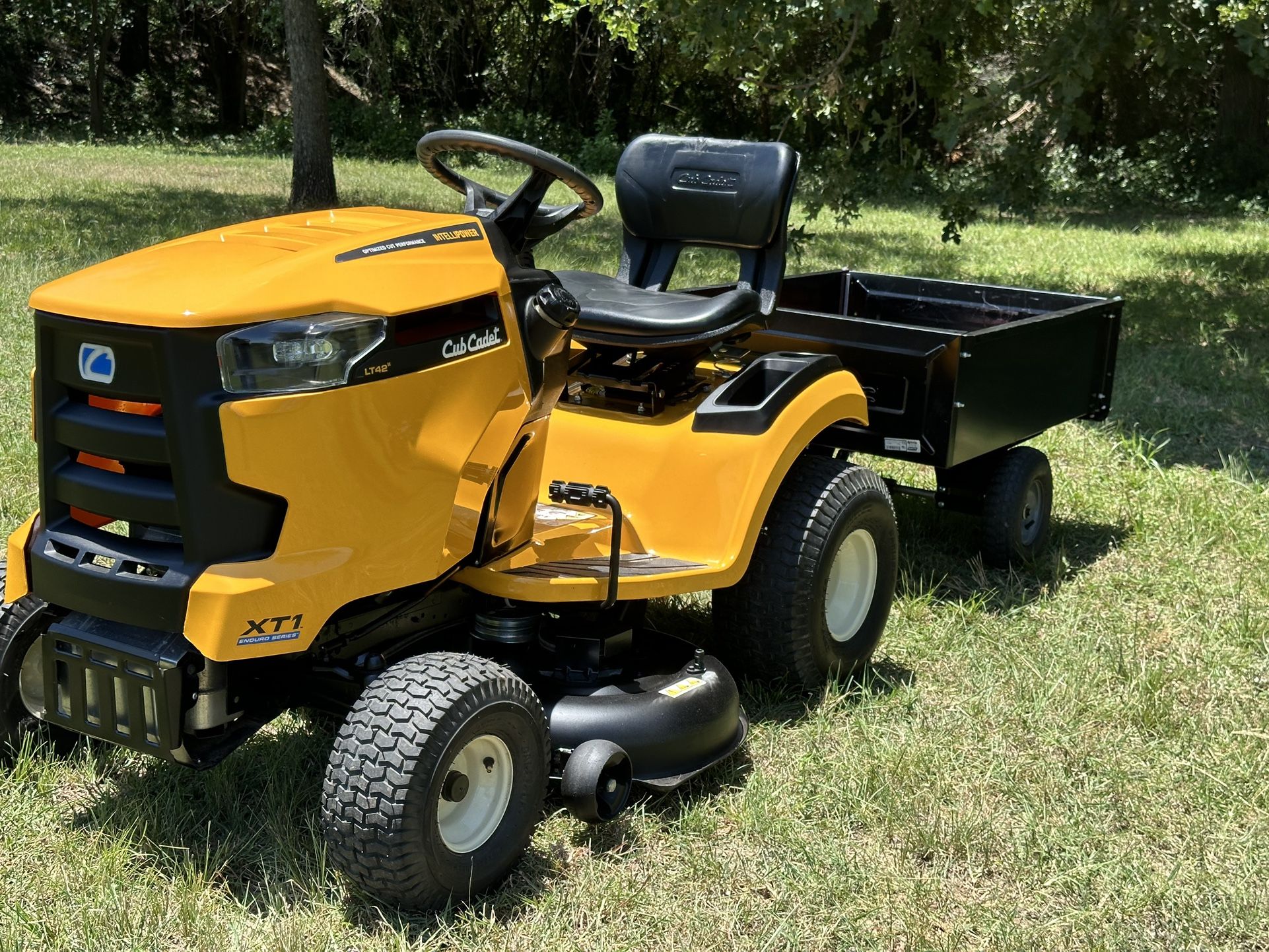 Cub Cadet Xt1 Riding Lawn Mower & Dump Cart