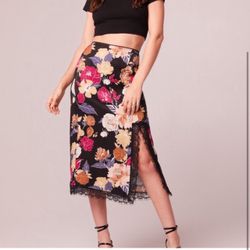 New Band Of The Free Floral Skirt