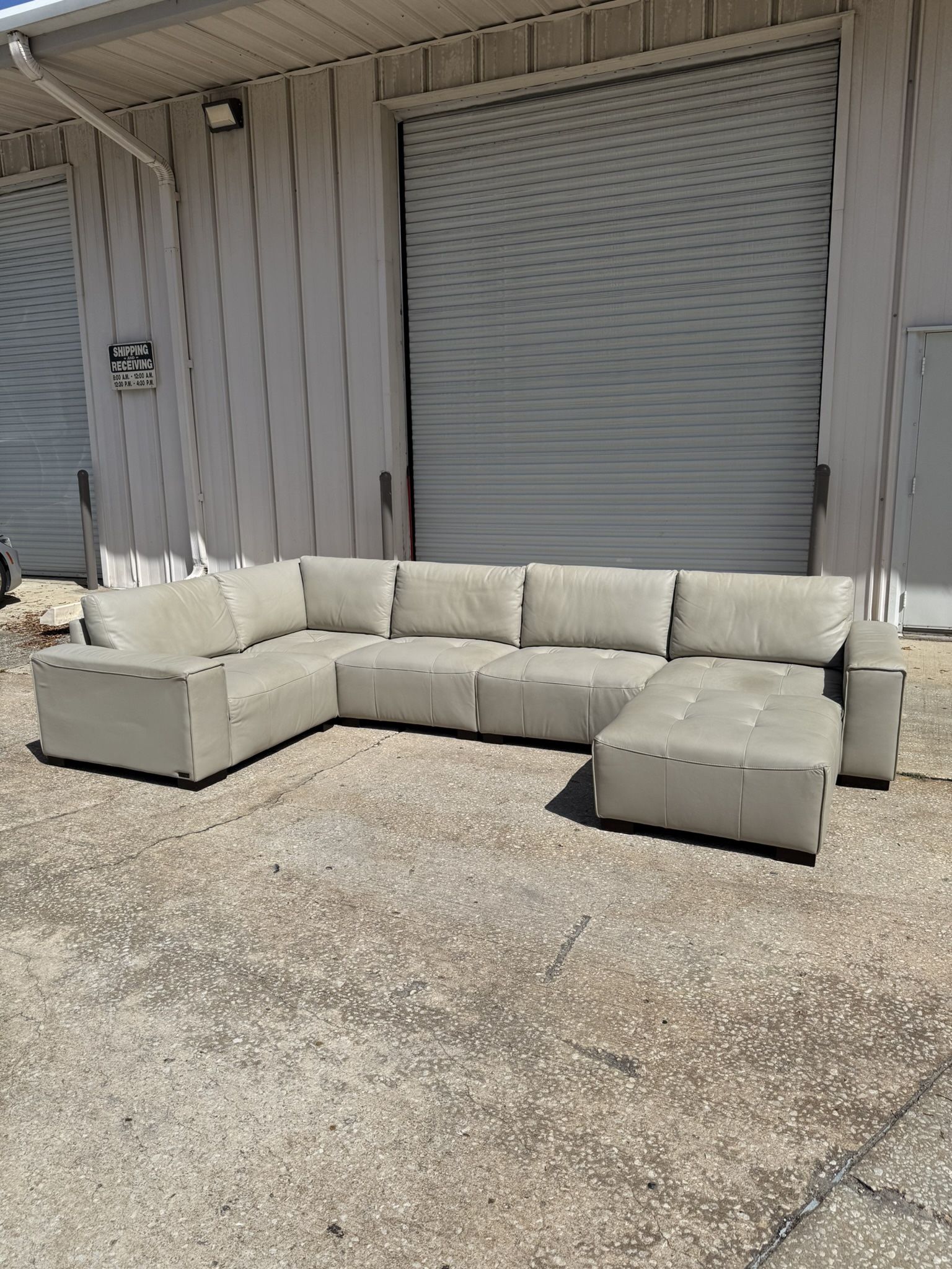 Beige 6-piece Modular Couch