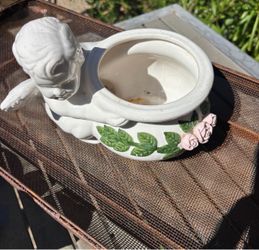 Vintage Ceramic Cherub Bowl with Rose Detail
