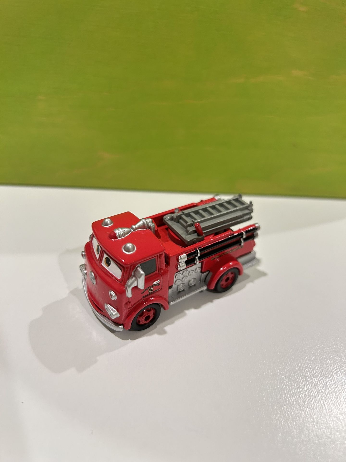 TOMICA Disney Cars the Firetruck Diecast Car