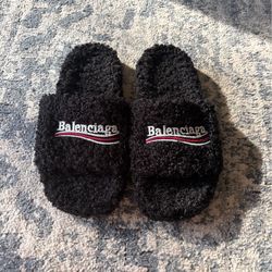 Balenciaga Fluffy Slides (Black)