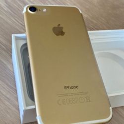Apple iPhone 7 Unlocked 