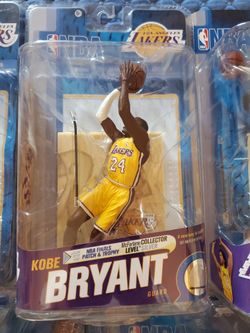 Mc Farlane Championship LAKERS  Starting 5