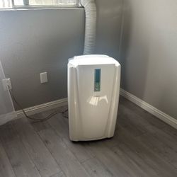 Av
