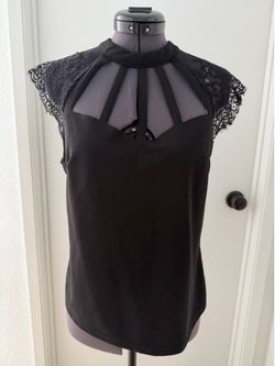 🖤 Black Mesh & Lace Cage Neck Top – Gothic / Dark Glam / Y2K