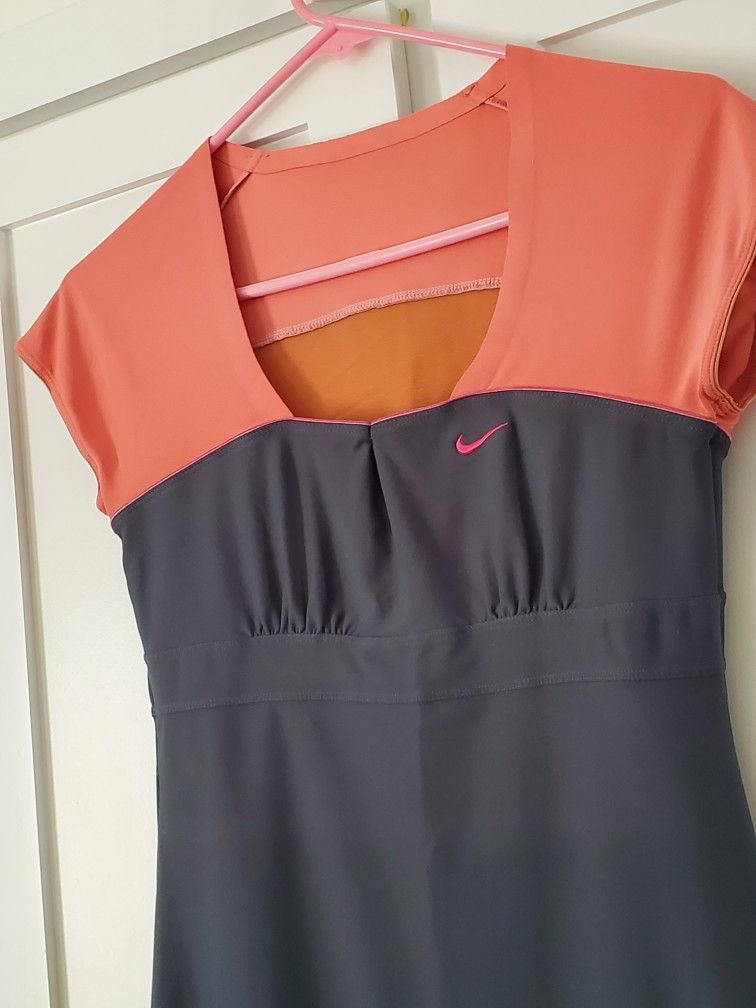 Nike Sport Dress for Woman, Small Size