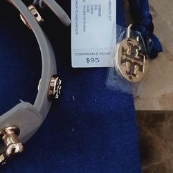 Tory Burch Leather  Bracelet ,Gray Color  New W/ Tag & Bag .