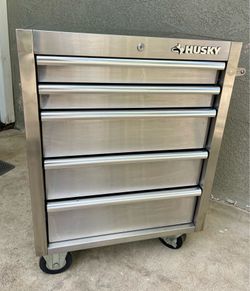 Husky tool box