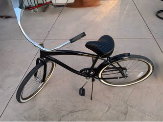 Black Diamondback beach cruiser