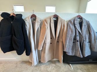 Bundle: Women’s Coats/Outwear
