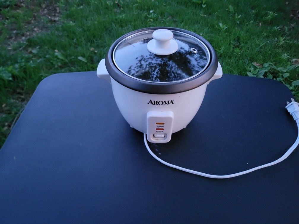 Aroma 6-Cup Rice & Grain Cooker
