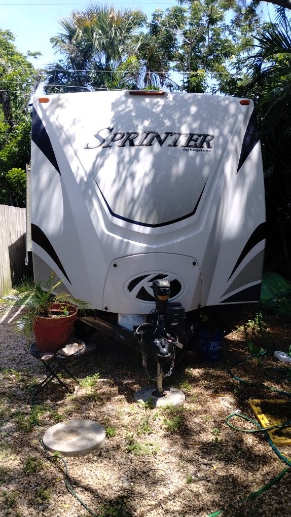 2014 Keystone Sprinter 331rls