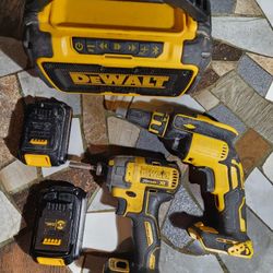 DeWalt Bundle Open to Trades 