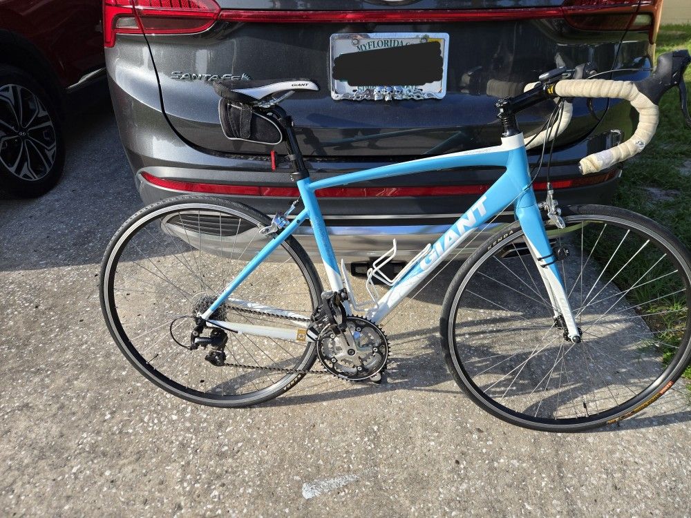 Giant Avail Women Road Bike