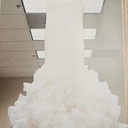 white mermaid dress wedding Bodycon Lace Off Shoulder Fishtail Wedding Dress