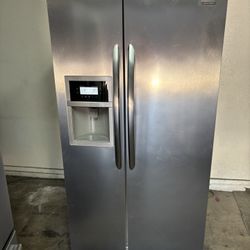 Fridges For Sale Are Plugged In Free Deliver 