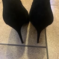 Black Heel Shoes