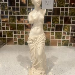 Vintage A. Santini  Venus Sculpture Italy Classic Figure Armless Lady Decor
