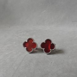 VCA Stud Earrings Red Stone 1 Motif 18k White Gold Plated 