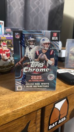 2025 Topps Chrome Football Value Box