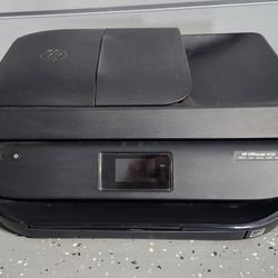 HP OfficeJet 4650 Printer & Scanner + Ink