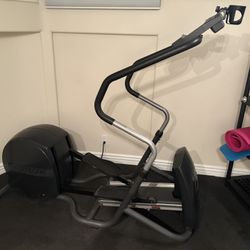 Precor Elliptical EFX5.21si