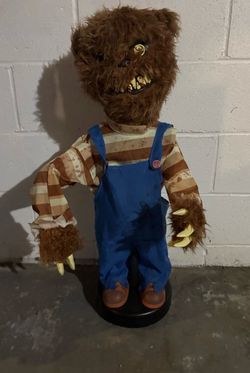 Spirit Halloween roaming bear animatronic