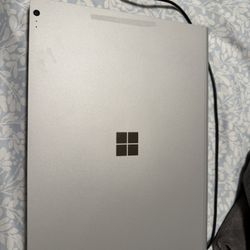 Laptop Microsoft 13 Inch