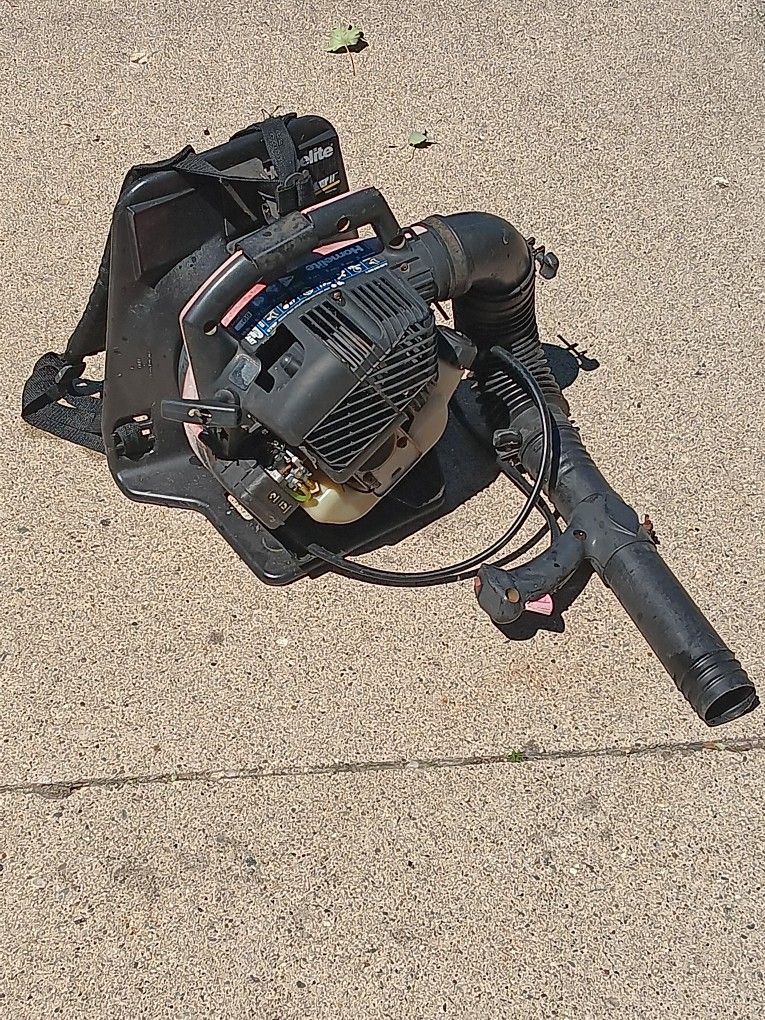 New carburetor new lines tuned ready for work backpack leaf blower Homelite. $200 with trade in or $250. 23 Mile and Card Macomb Township Michigan