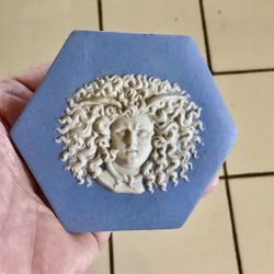 RARE ! Antique Wedgwood Jasperware Medusa 5” Plaque