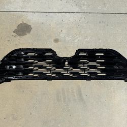 2019 - 2023 TOYOTA RAV4 LOWER GRILLE OEM