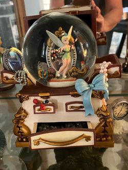 Tinker bell snow globe