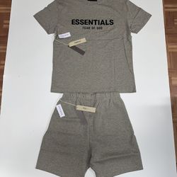 Camiseta+short Essentials🔥