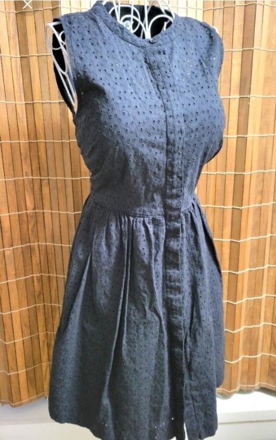 Woman's Dress