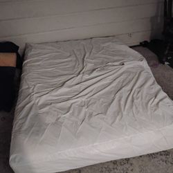 Queen Size Mattress It's Been Wrapped 