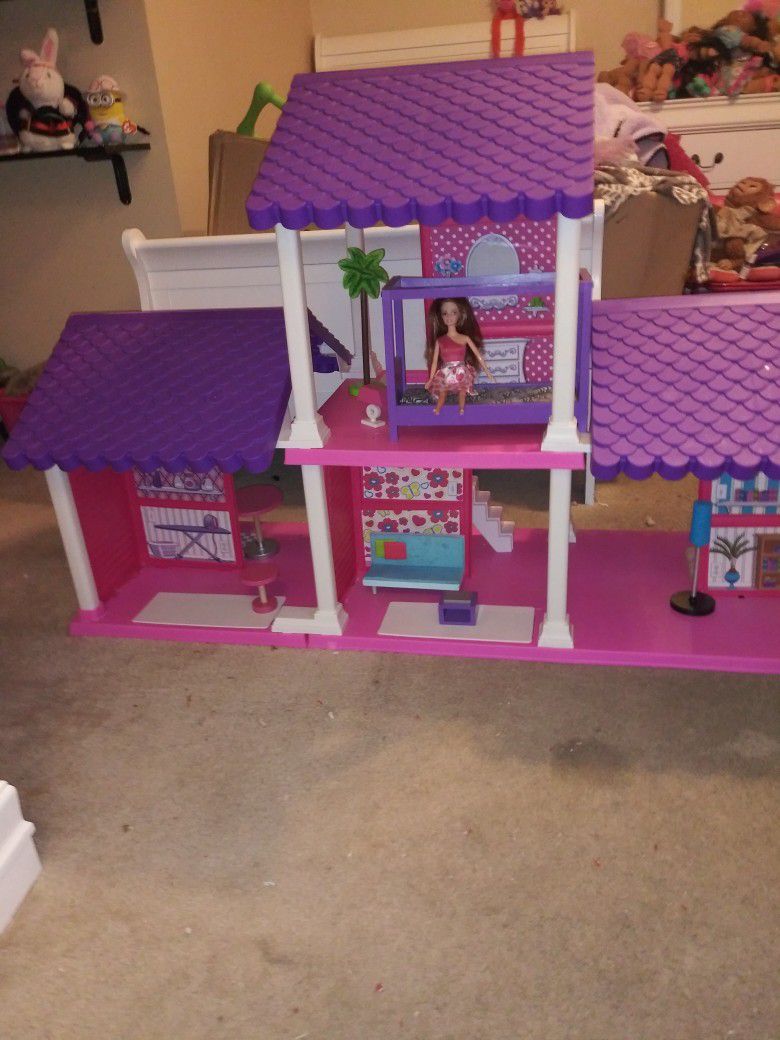 Girls Doll House. Great Christmas 🎁