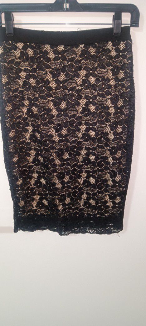 Black Lace Overlay Pencil Skirt By Roommates