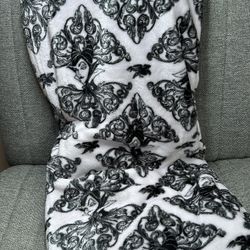 Maleficent throw blanket