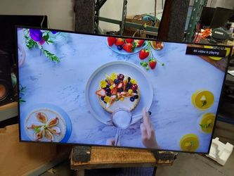 Samsung QN50Q60DAFXZA 50" Q60D QLED 4K Smart TV with Quantum HDR