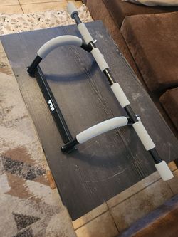 Doorway Pull Up Bar