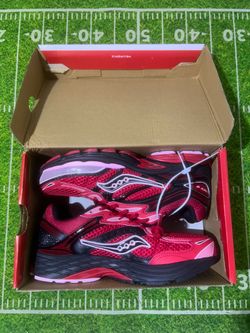 SIZE 11/Saucony Red and Black Running Sneakers