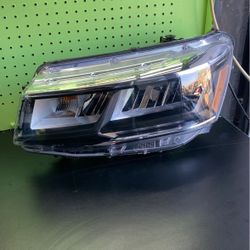 OEM | 2021 - 2023 Volkswagen Taos LED Headlight (Left/Driver)