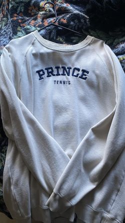cream white sweatshirt